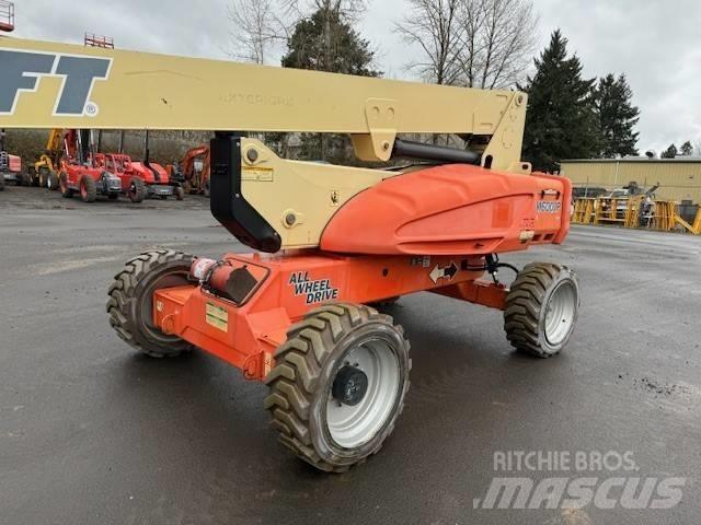 JLG M 600 JP Elevadores braços articulados