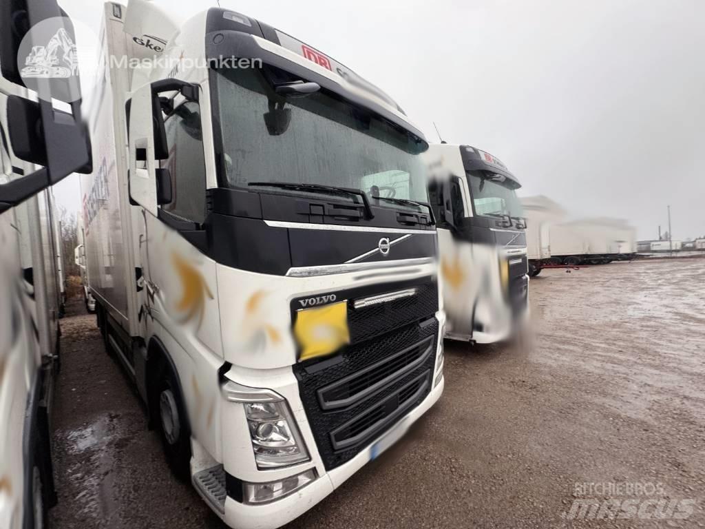 Volvo FH 500 Camiões de caixa fechada