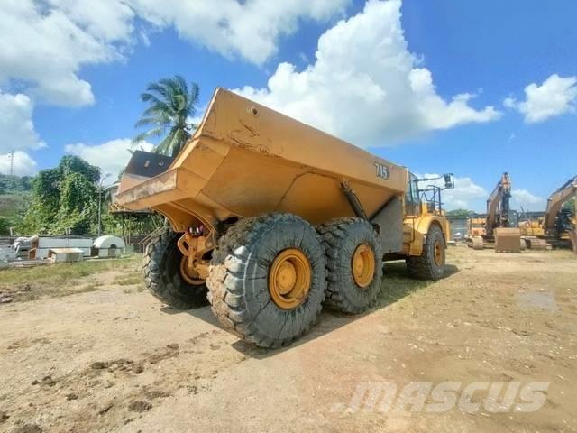 CAT 745 Camiões articulados