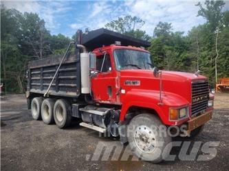 Mack CH613 Camiões basculantes