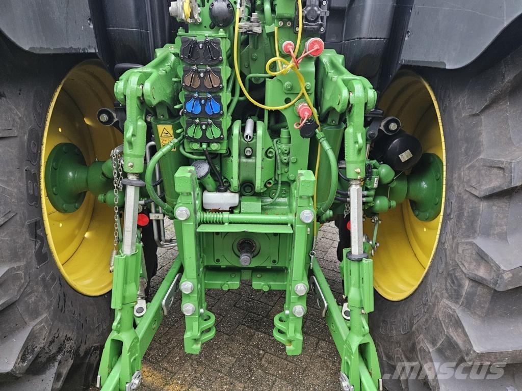 John Deere 6R140 Tratores Agrícolas usados
