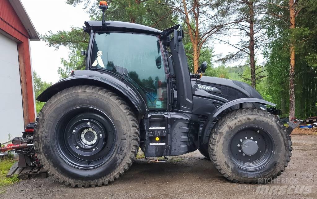 Valtra T 235 D Tratores Agrícolas usados