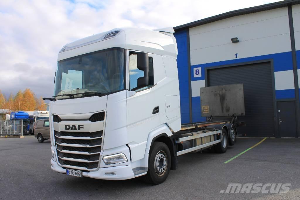 DAF XG 530 FAN Camiões porta-contentores