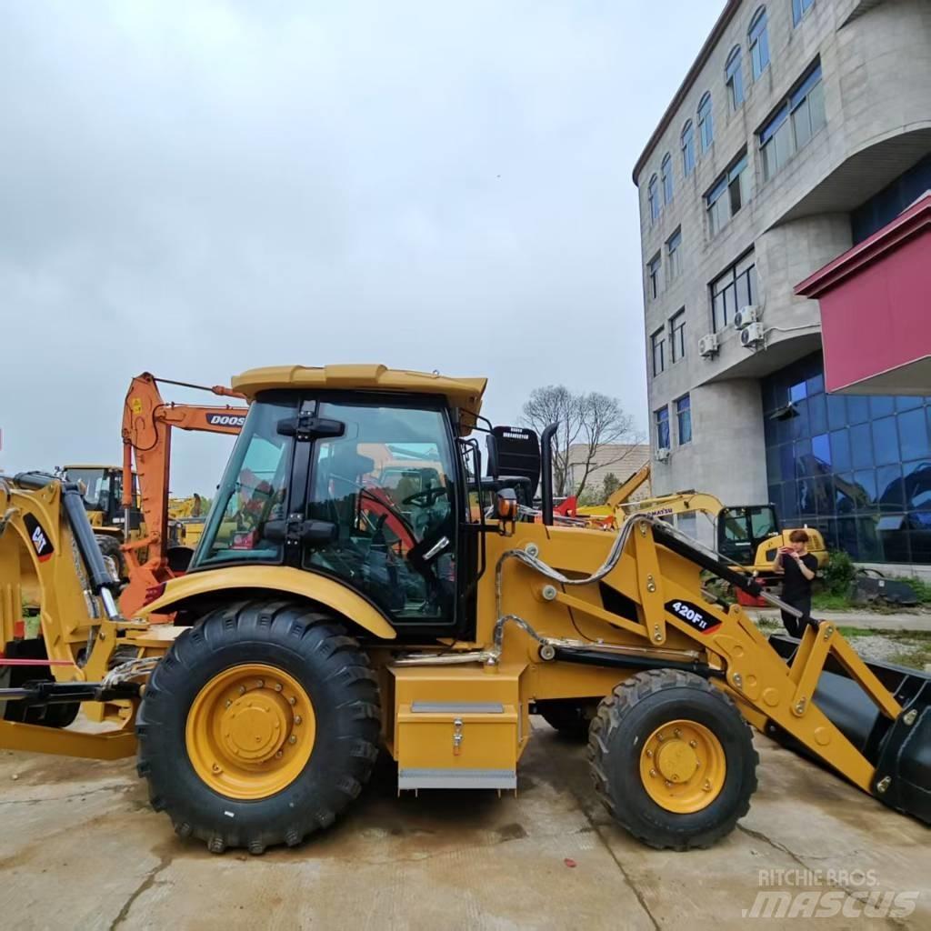 CAT 420 Retroescavadoras