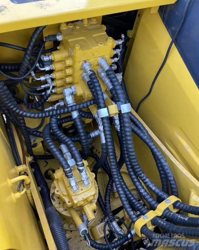 Komatsu PC 130 Escavadoras Midi 7t - 12t