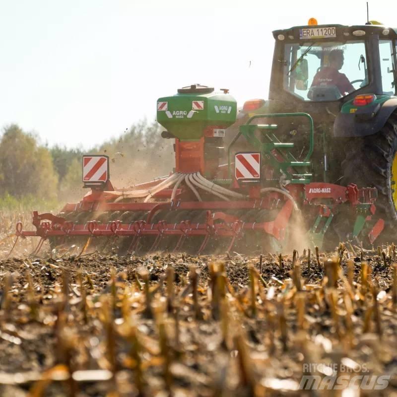 Agro-Masz SP230 Perfuradoras