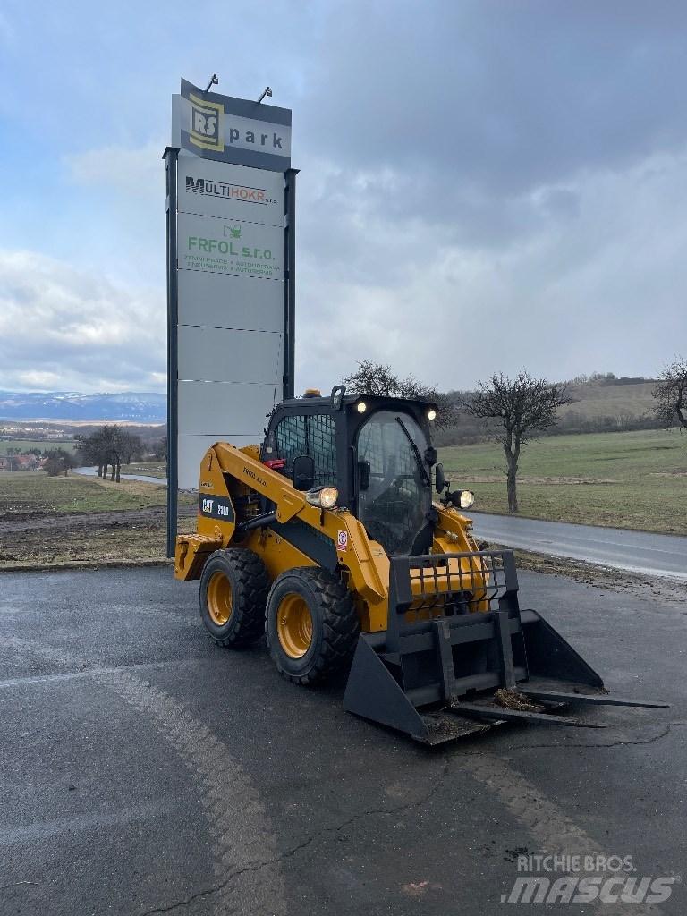 CAT 236 D Carregadoras de direcção deslizante