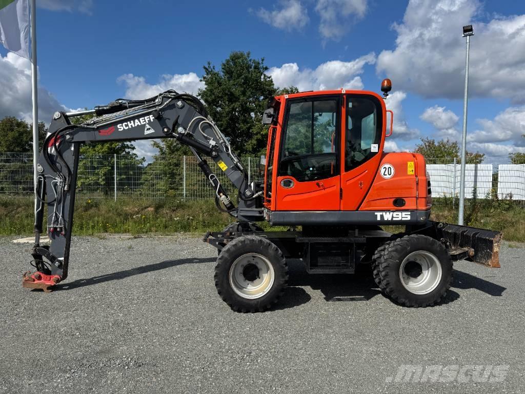 Yanmar / Schaeff TW95 Escavadoras de rodas