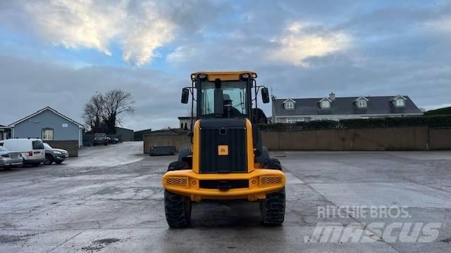 JCB 411 Pás carregadoras de rodas