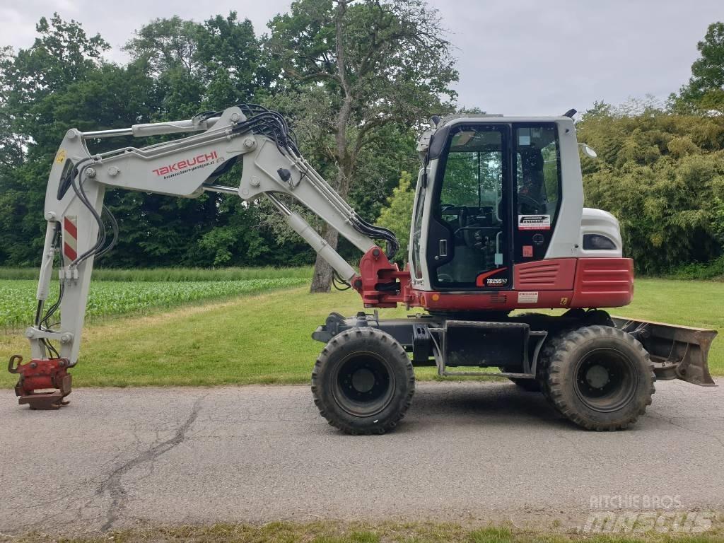 Takeuchi TB295W Escavadoras de rodas