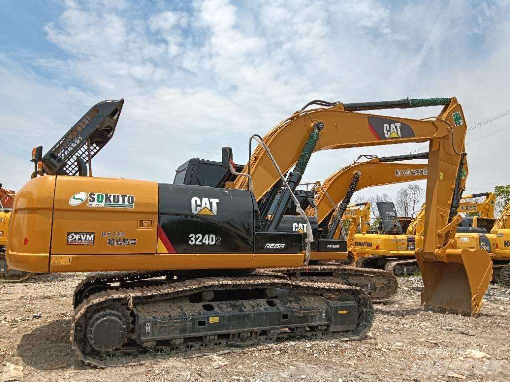 CAT 324D2 Escavadoras Midi 7t - 12t