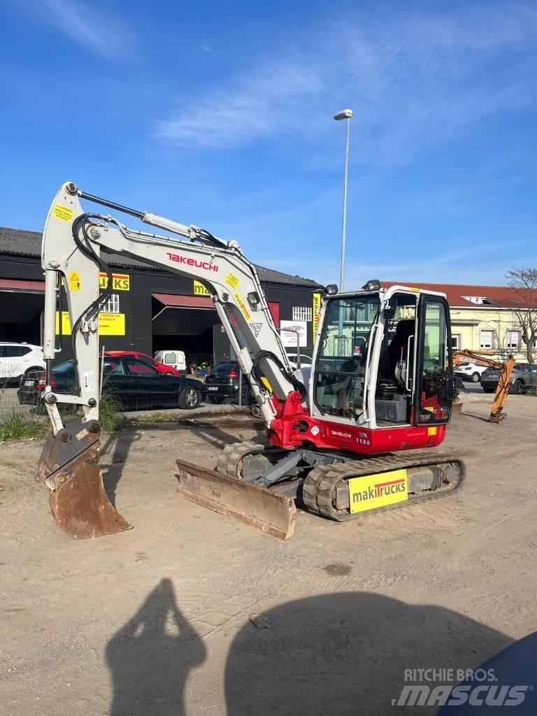 Takeuchi TB260 Mini Escavadoras <7t