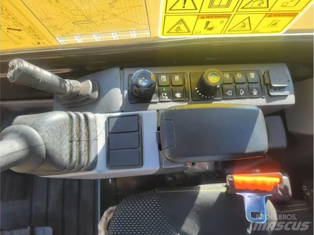 CAT 305 CR Mini Escavadoras <7t