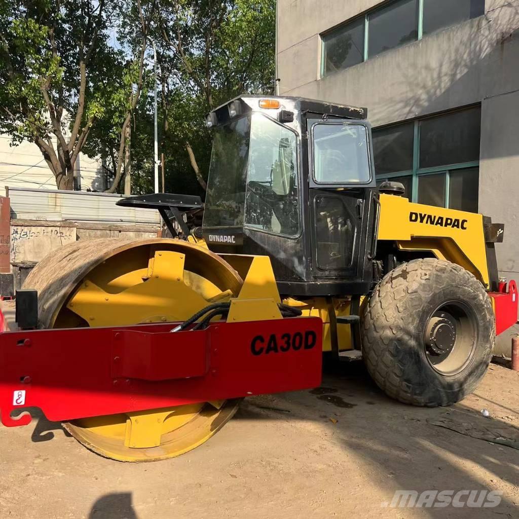 Dynapac CA 30 D Cilindros Compactadores monocilíndricos