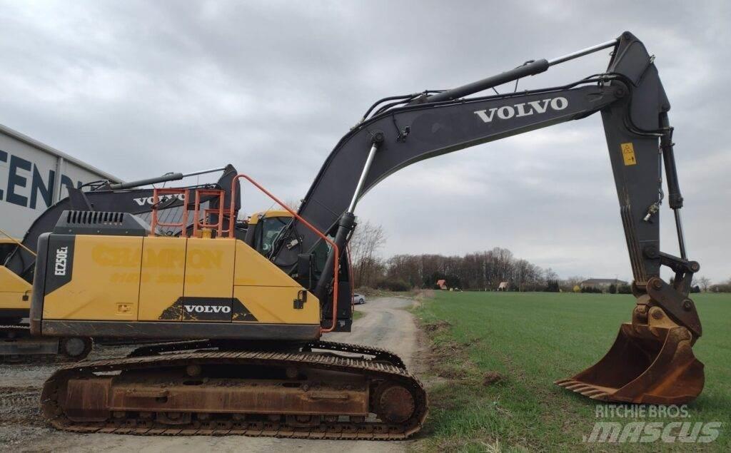 Volvo EC250EL Escavadoras de rastos