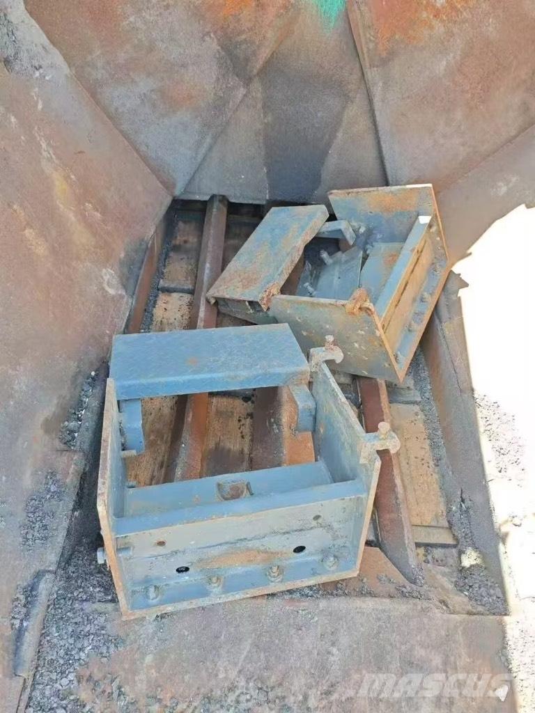 XCMG RP 453 L Pavimentadoras de asfalto
