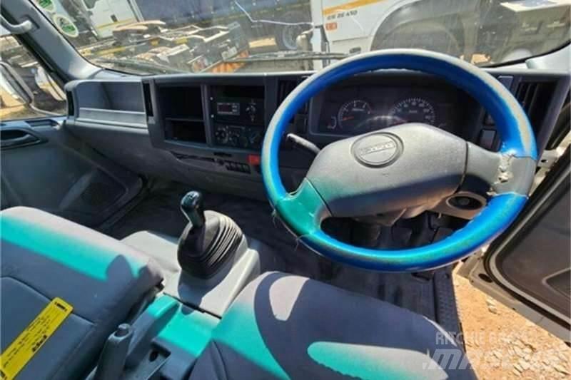 Isuzu NQR Outros Camiões