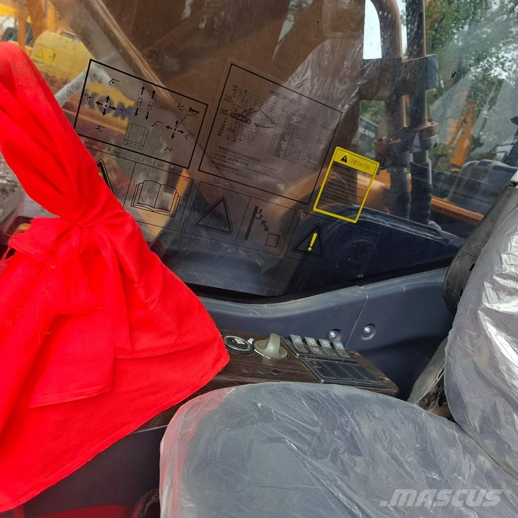 Sany SY 215 C Escavadoras de rastos