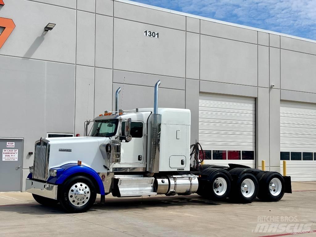 Kenworth W 900 Tractores (camiões)