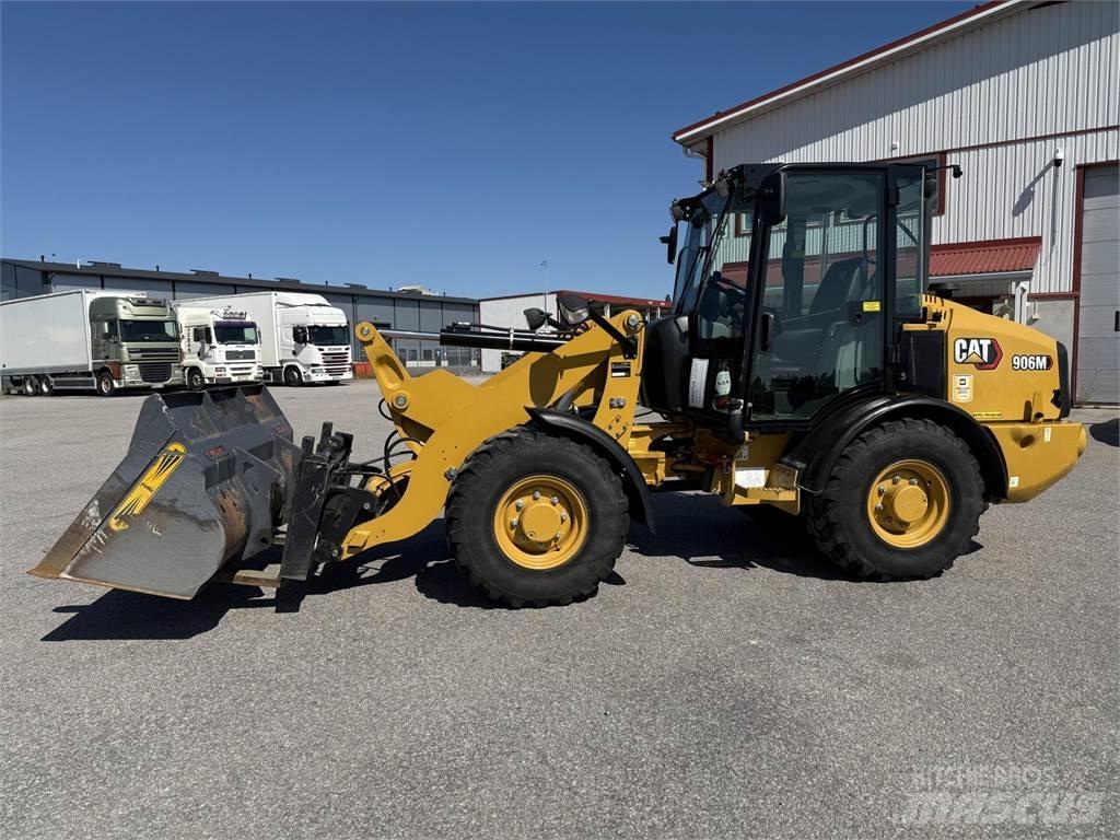 CAT 906M Pás carregadoras de rodas