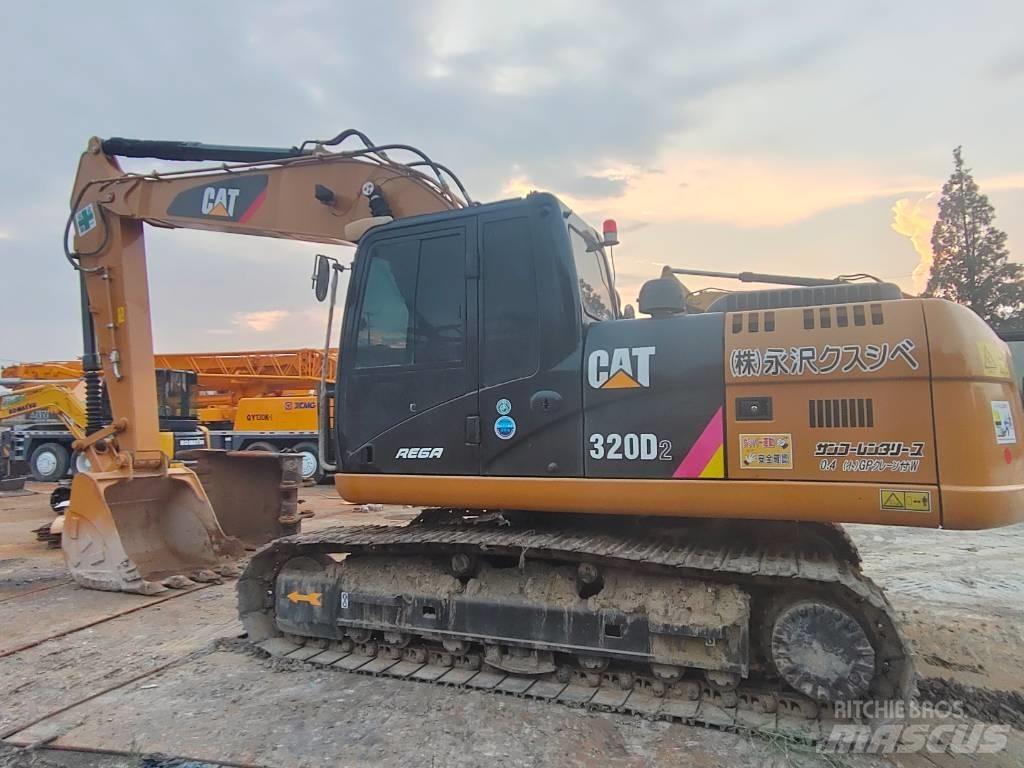 CAT CAT 320D2 Escavadoras de rastos