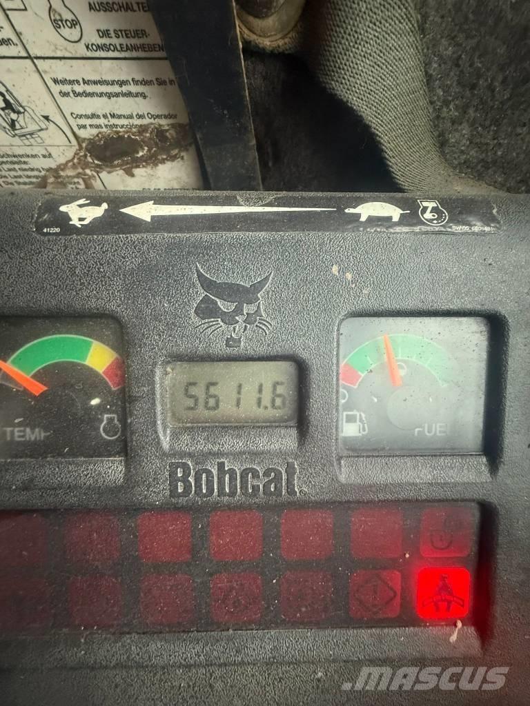 Bobcat 325 G Mini Escavadoras <7t