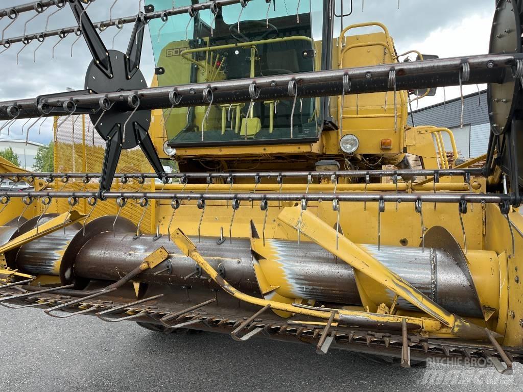 New Holland 8030 12´ Ceifeiras debulhadoras