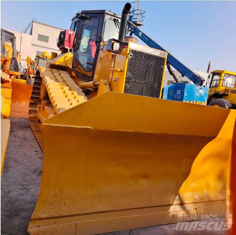 CAT D 6 R Dozers - Tratores rastos