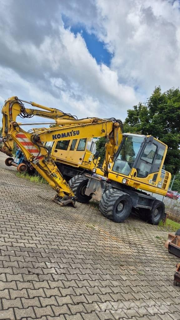 Komatsu PW148-8 Escavadoras de rodas