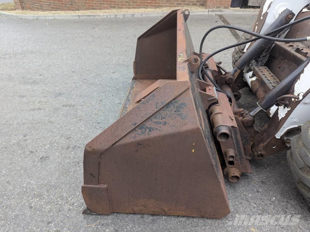 Bobcat TIPTOE BUCKET Baldes