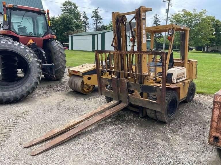 Komatsu FG 40ZT-4 Empilhadores - Outros