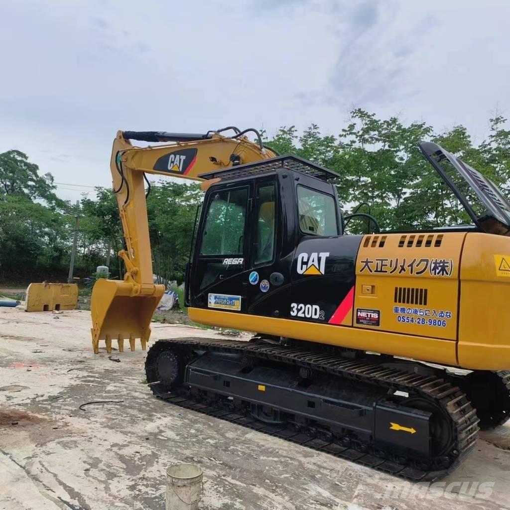 CAT 320D2 Escavadoras de rastos