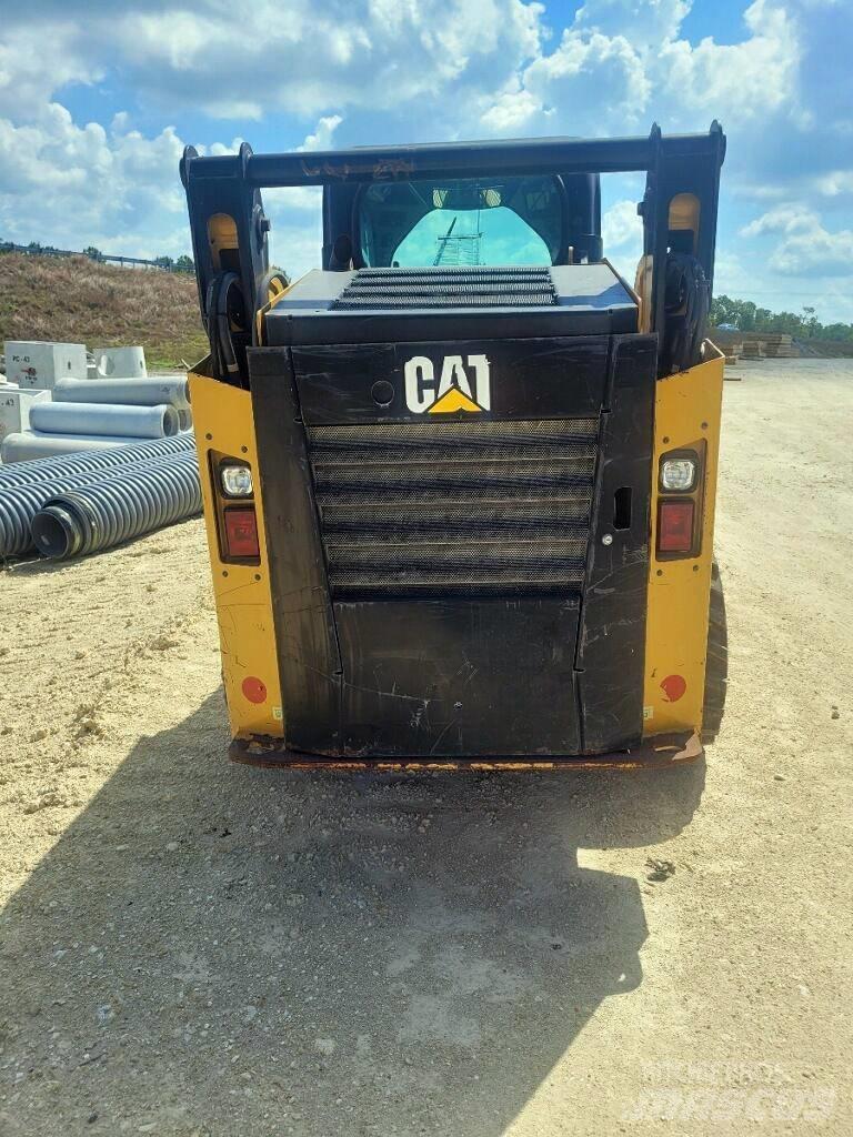 CAT 242 D Carregadoras de direcção deslizante