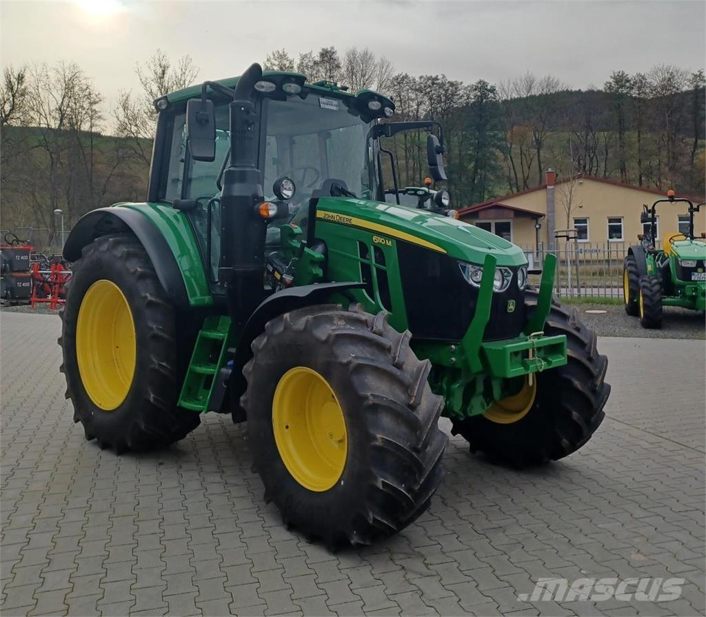 John Deere 6110M Tratores Agrícolas usados