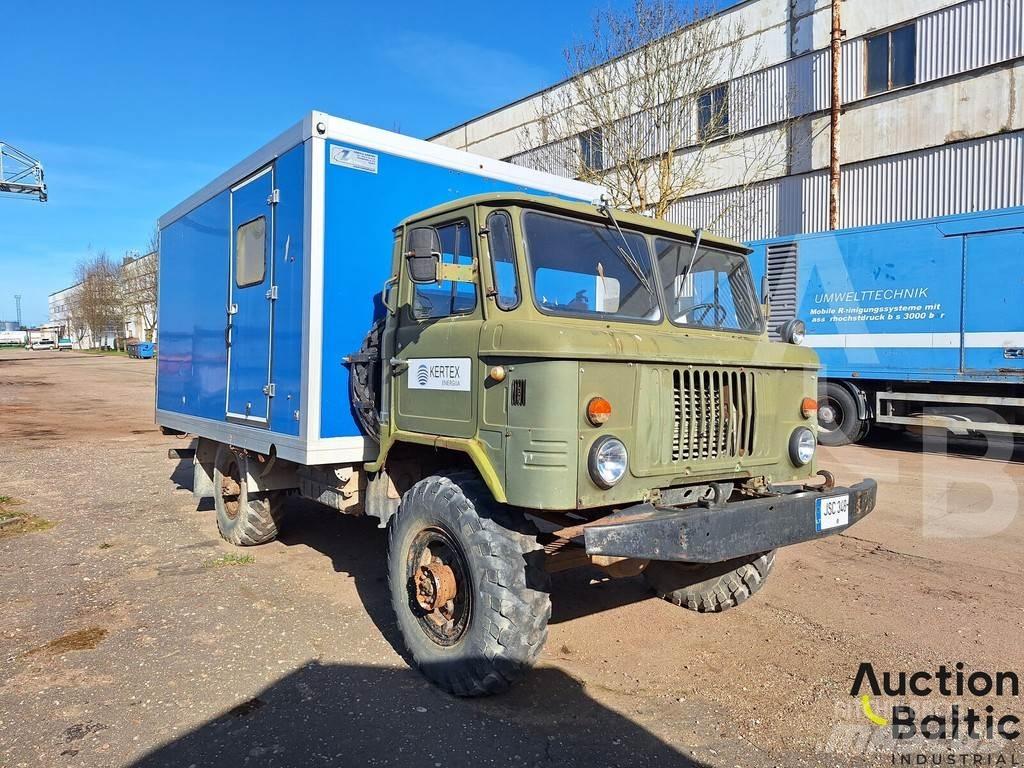 Gaz 66 Camiões de caixa fechada