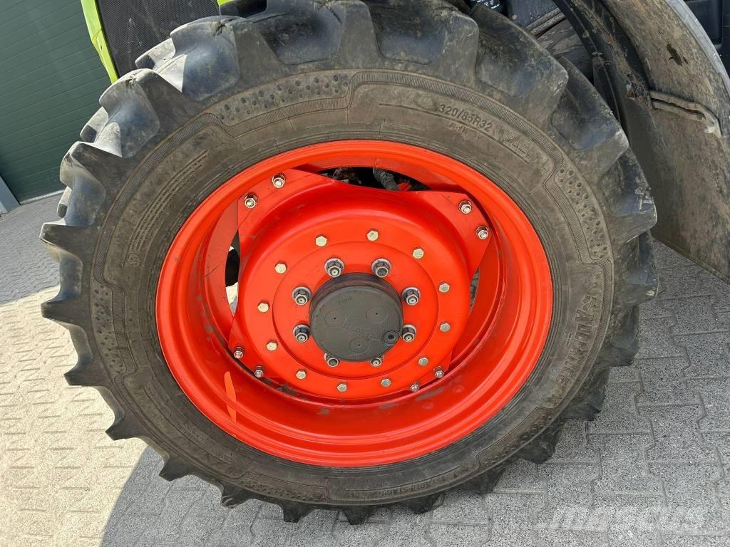 CLAAS Arion 410 Tratores Agrícolas usados