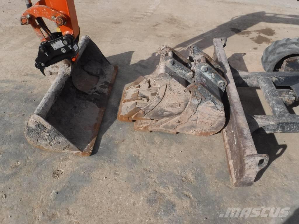 Hitachi ZX 33 U-6 Mini Escavadoras <7t