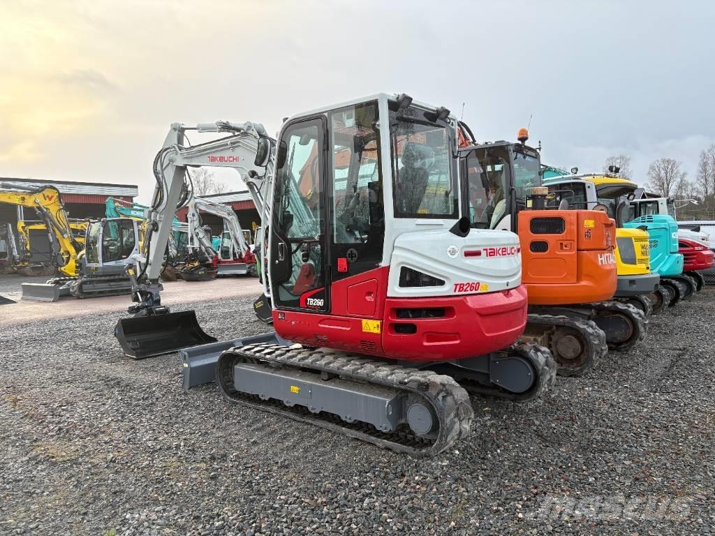 Takeuchi TB260 Mini Escavadoras <7t