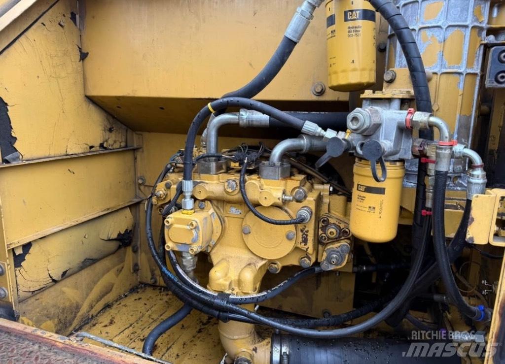 CAT 320 C Escavadoras de rastos