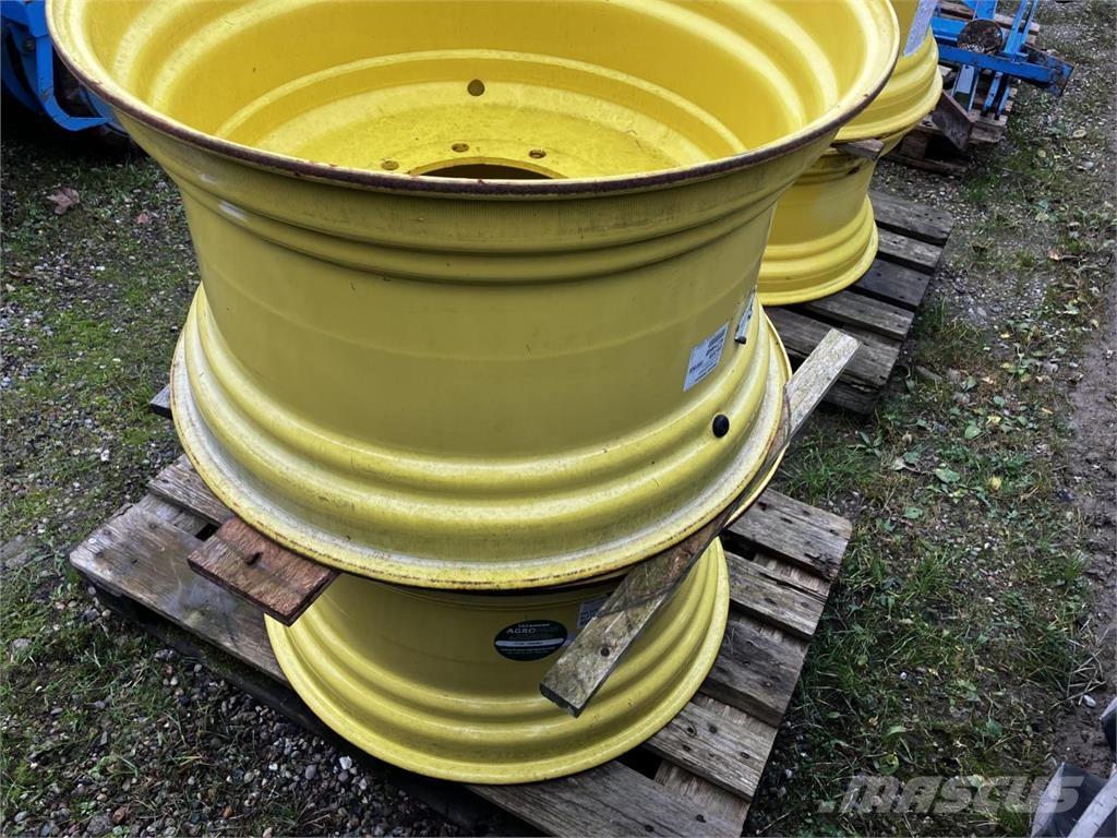 John Deere 18x30 Pneus Agrícolas