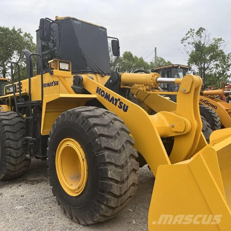 Komatsu WA 380 Pás carregadoras de rodas