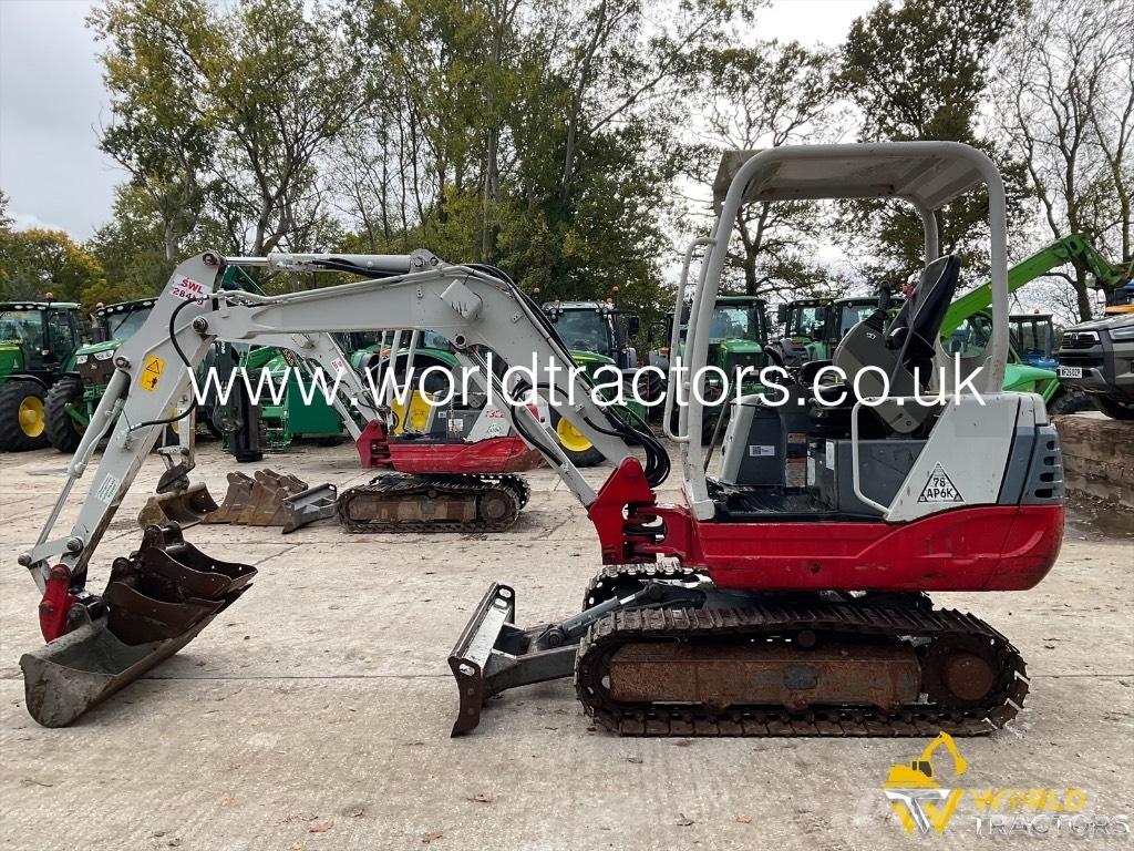 Takeuchi TB 228 Mini Escavadoras <7t
