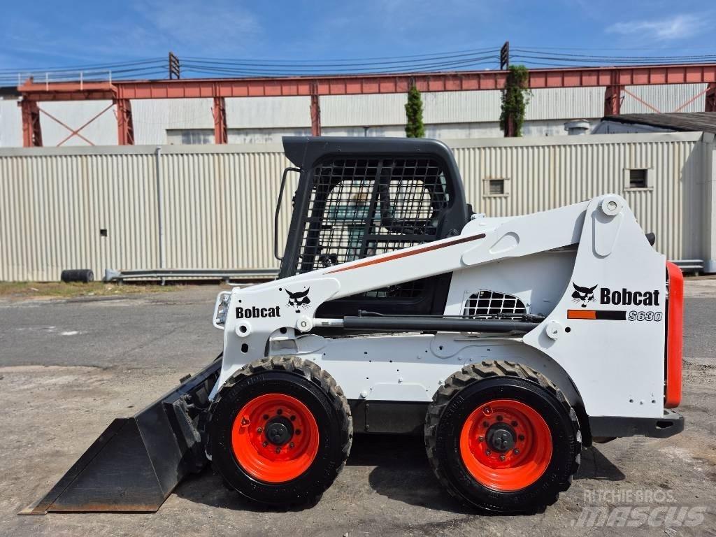 Bobcat S 630 Carregadoras de direcção deslizante
