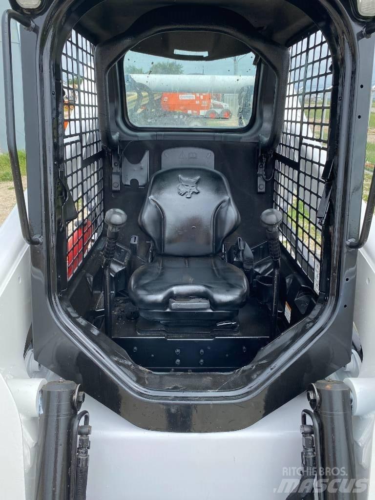 Bobcat T 650 Carregadoras de direcção deslizante