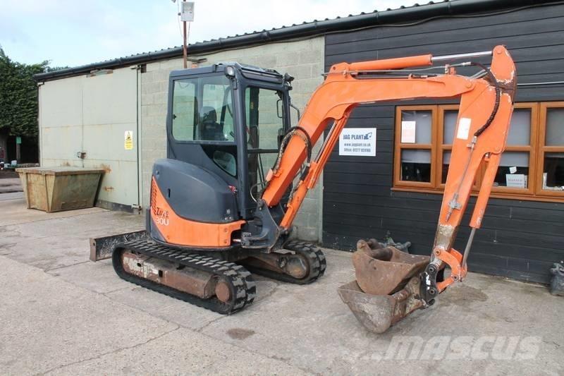 Hitachi ZX 30 U Mini Escavadoras <7t
