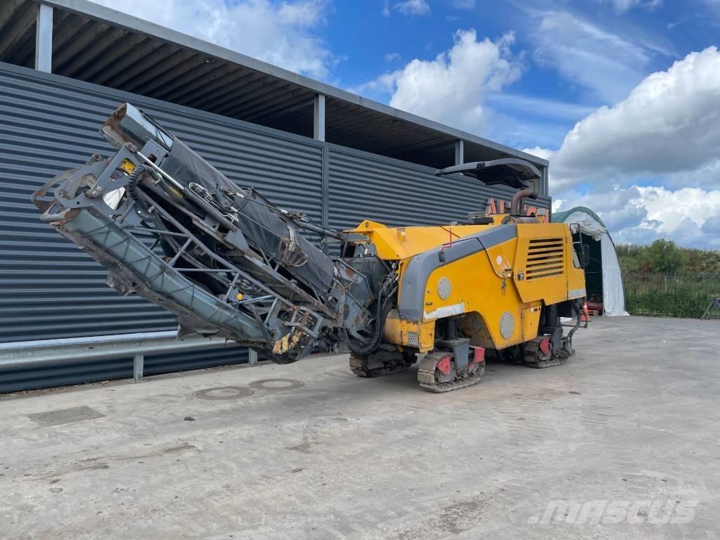 Wirtgen W 100 F Fresadoras de asfalto