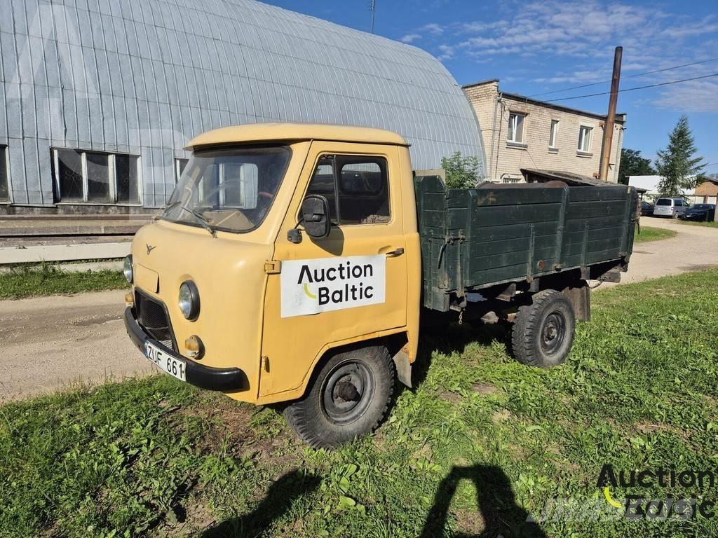  UAZ 3303 Pick up de caixa aberta