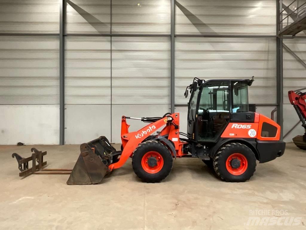 Kubota R 065 Pás carregadoras de rodas