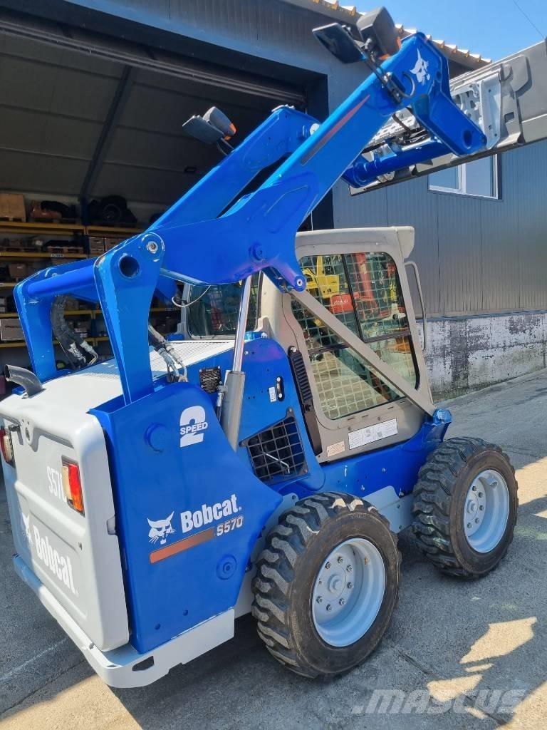 Bobcat S570 Carregadoras de direcção deslizante
