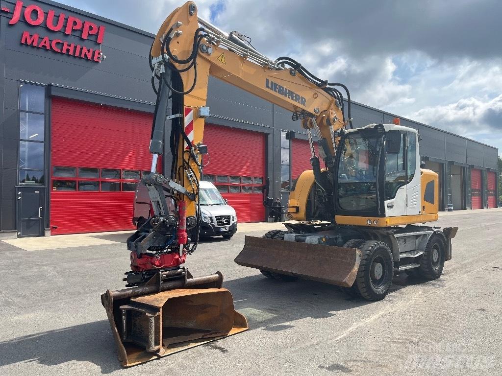 Liebherr A 918 Comp Escavadoras de rodas